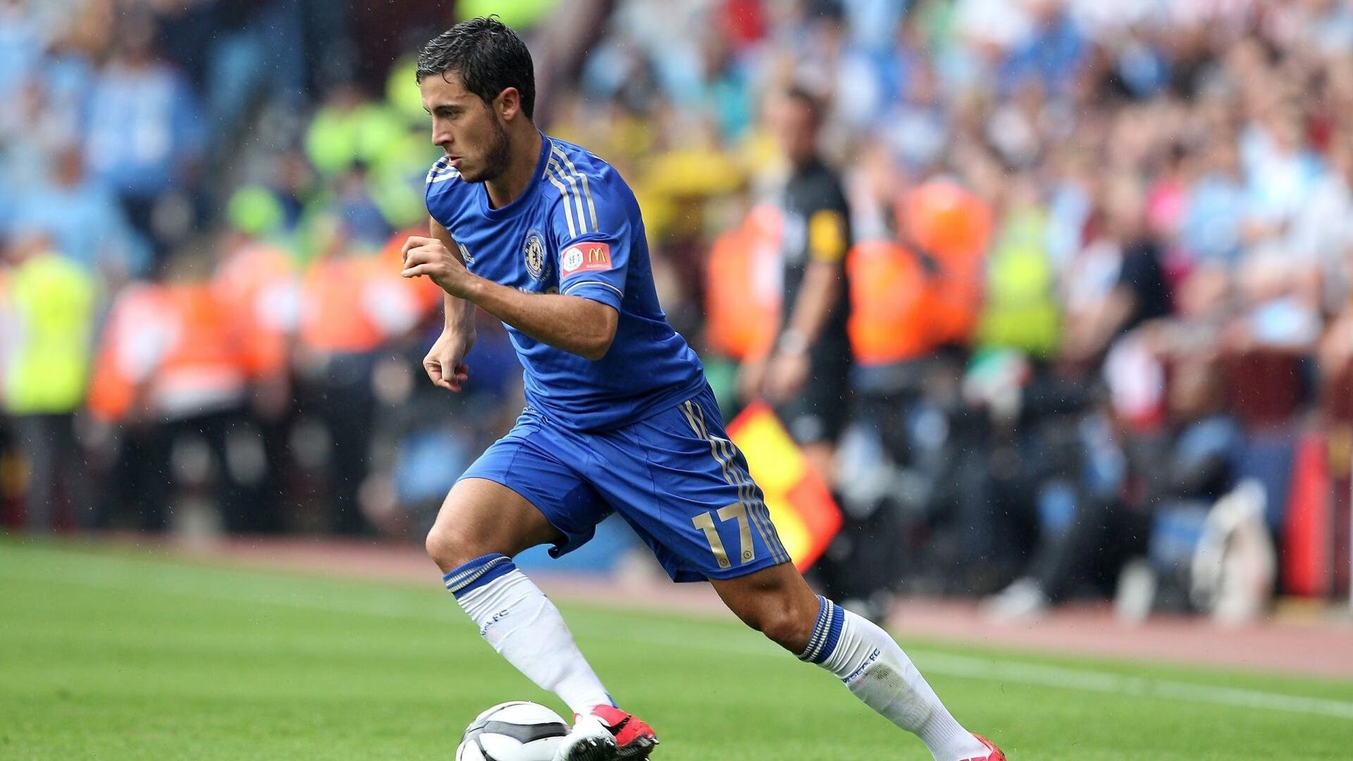 开云体育世界杯-范弗利特绝境封神!老鹰生死战逆袭黄蜂,关键先生用一记三分改写命运